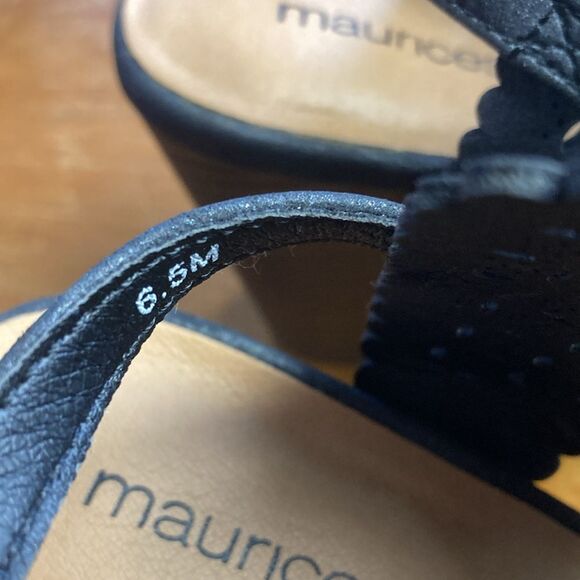 Maurices Emilia Perforated Cutout Block Black Sandals Glitter Sparkle Size 6.5 - Picture 2 of 7